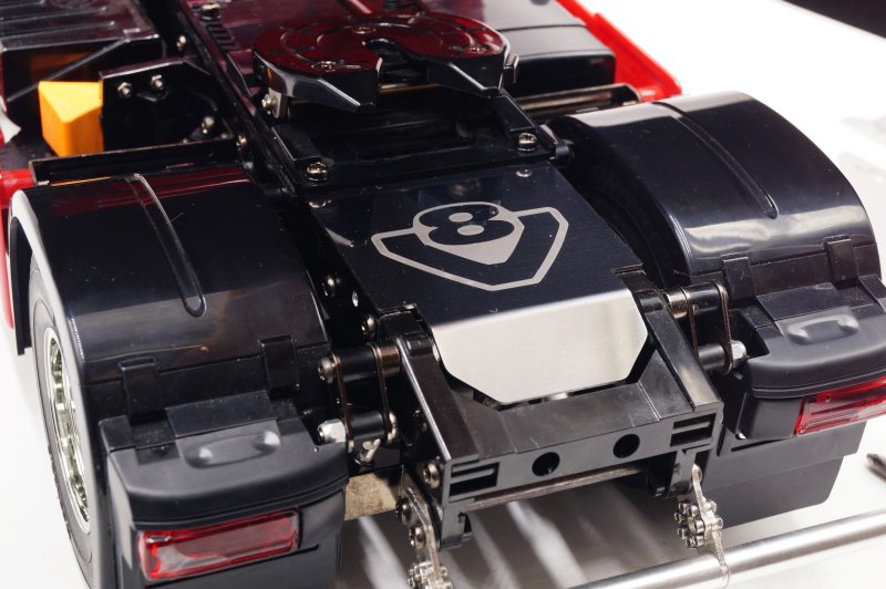 SP Chrome Backplate / rear cover V8 4x2 and 6x4