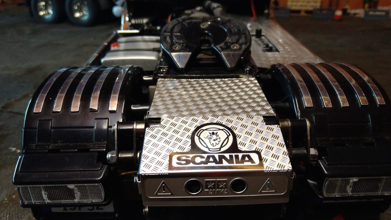 Rear Deck Plate - Scania