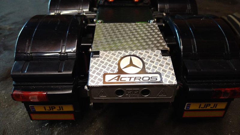 Rear Deck Plate - Actros