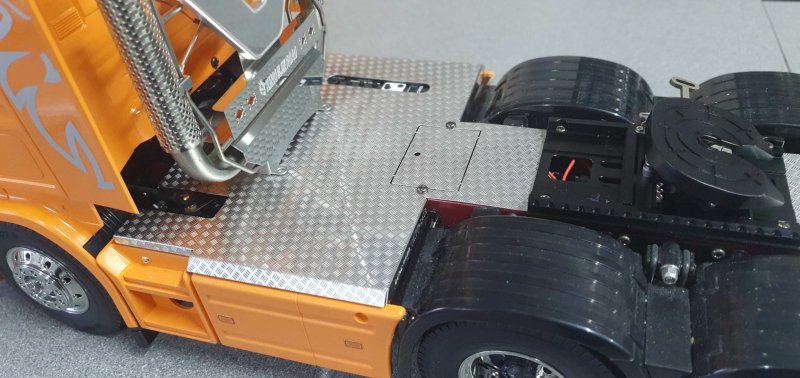 Front Chassis Deck Plate - Scania 6x4