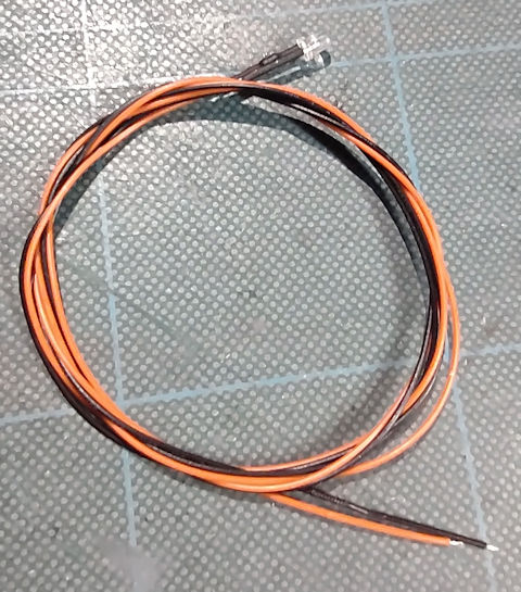 Wired Led 5mm BLUE with resistor 7.2v