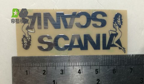 DMW 074-4B Scania outline ladies decal in chrome