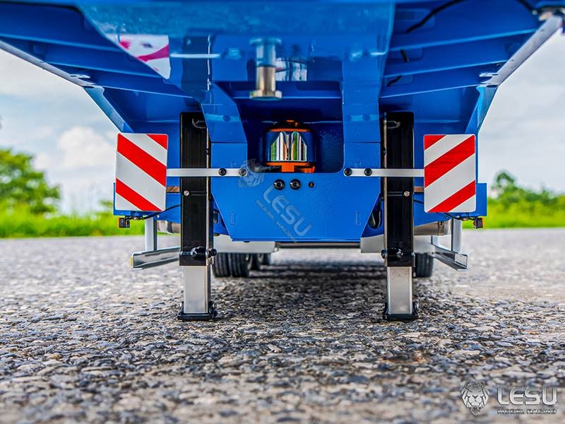 Lesu heavy duty semi-trailer with ramps
