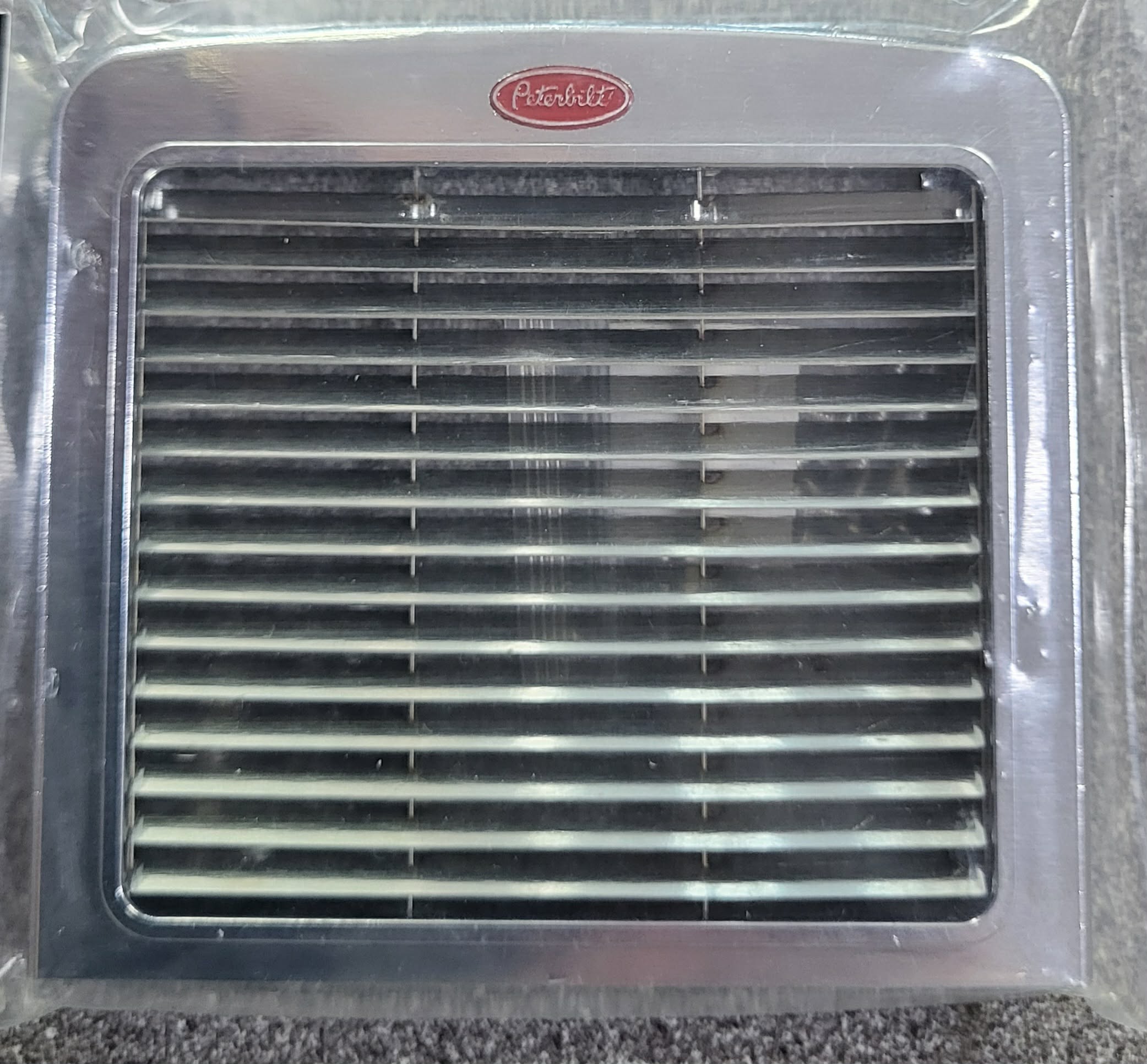 Peterbilt Style Grill 2