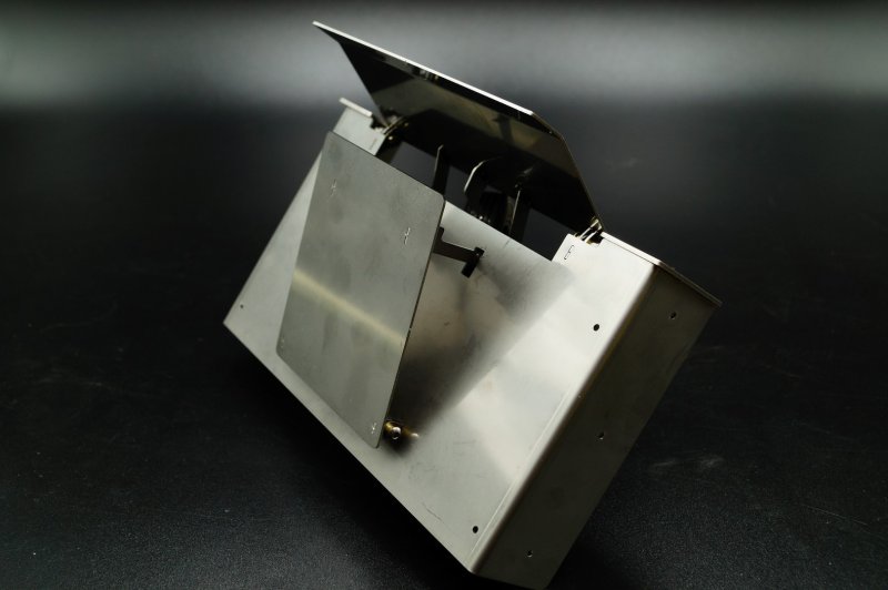 Scale Automatic Loading Dock