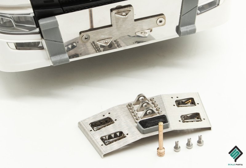 Front bumper towing/ hitch for Scania S770