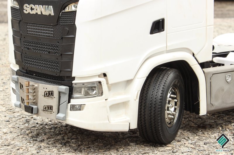 Front bumper towing/ hitch for Scania S770